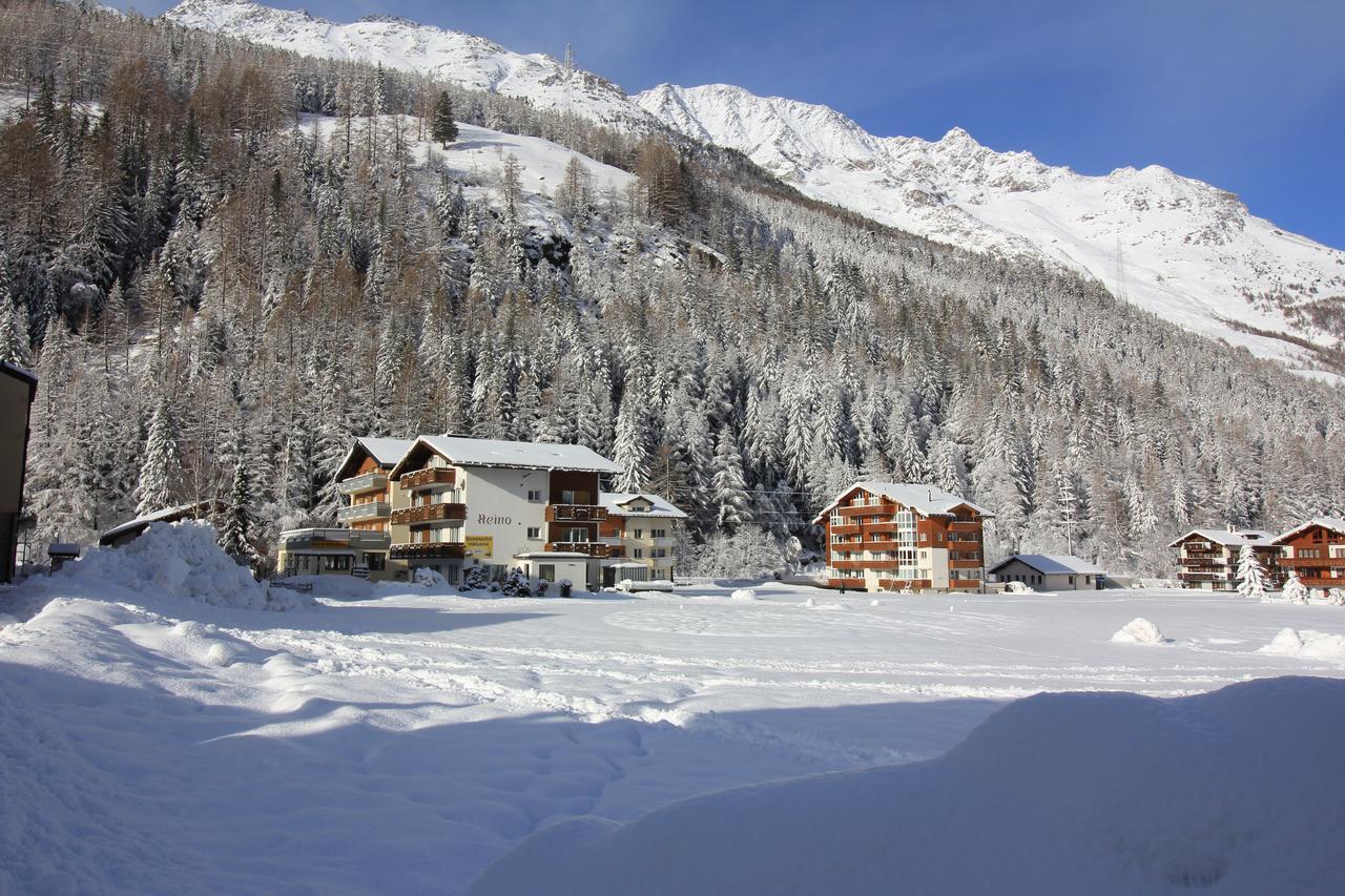Pension Heino Saas-Grund Bagian luar foto