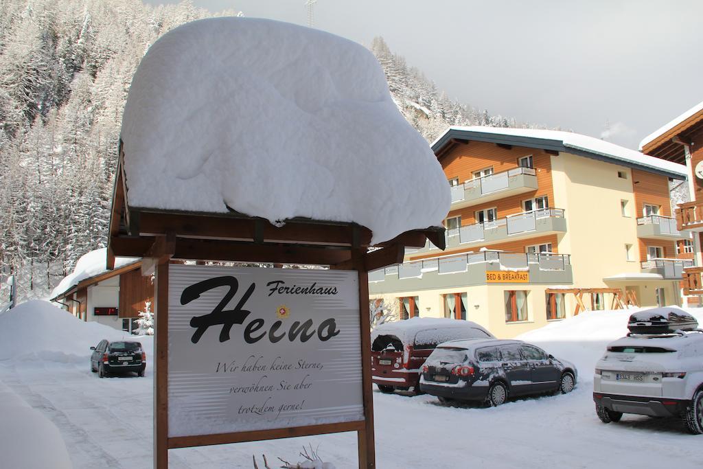 Pension Heino Saas-Grund Bagian luar foto